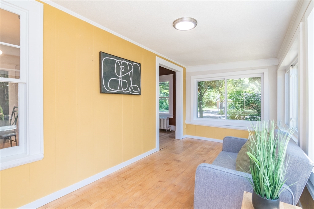 2306 Wilbraham Rd