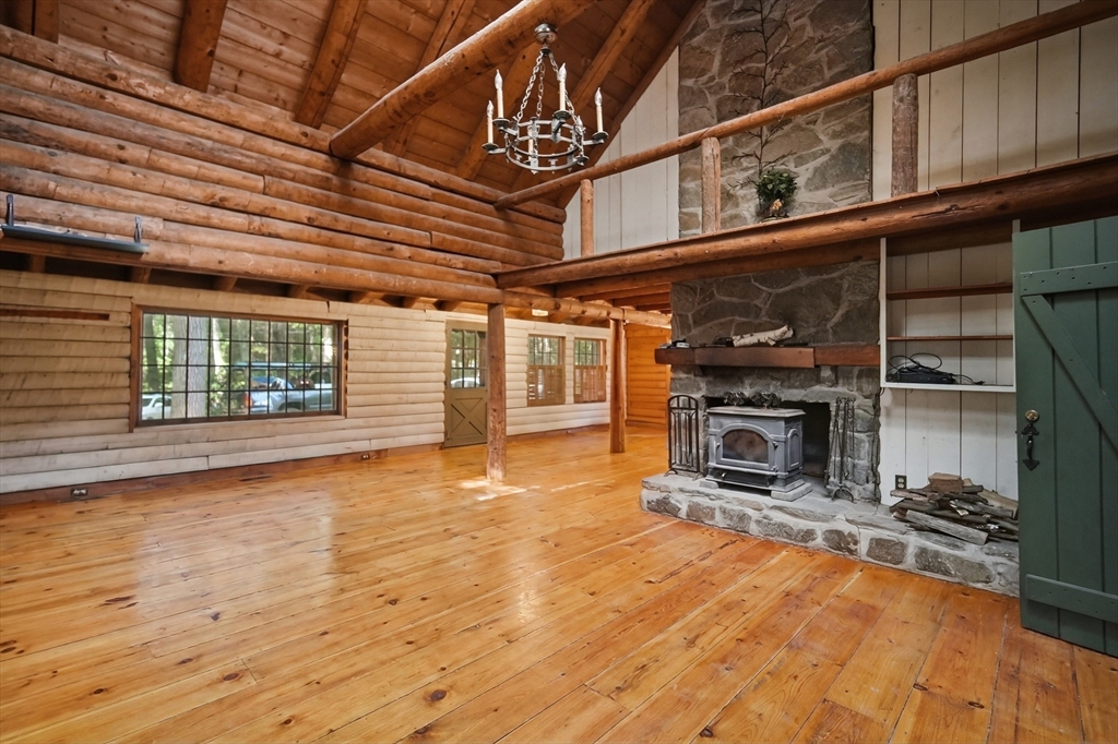 95 Packardville Rd