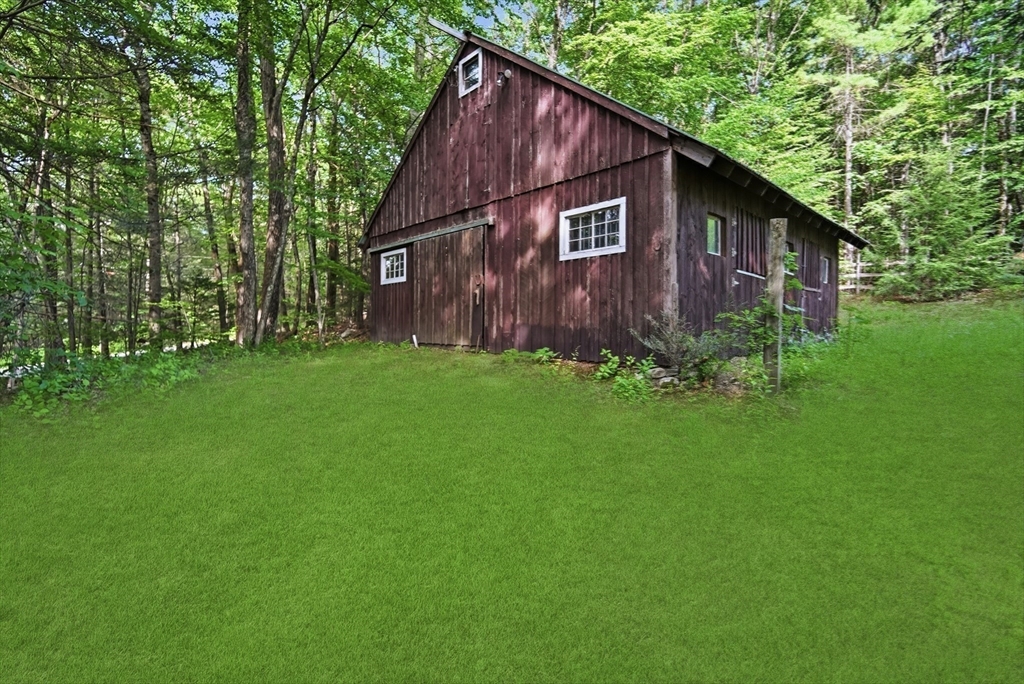 95 Packardville Rd