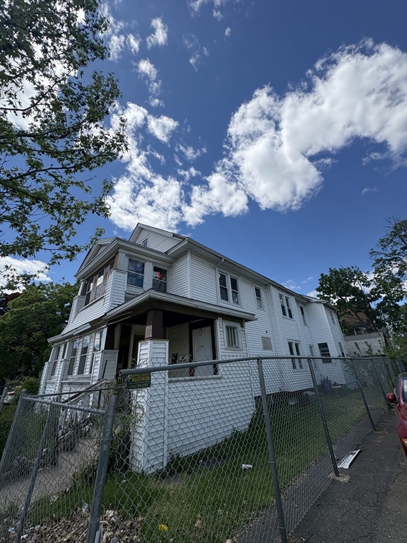 646-648 Carew St