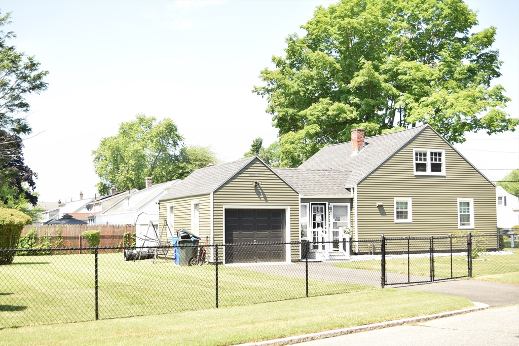 43 Barton St
