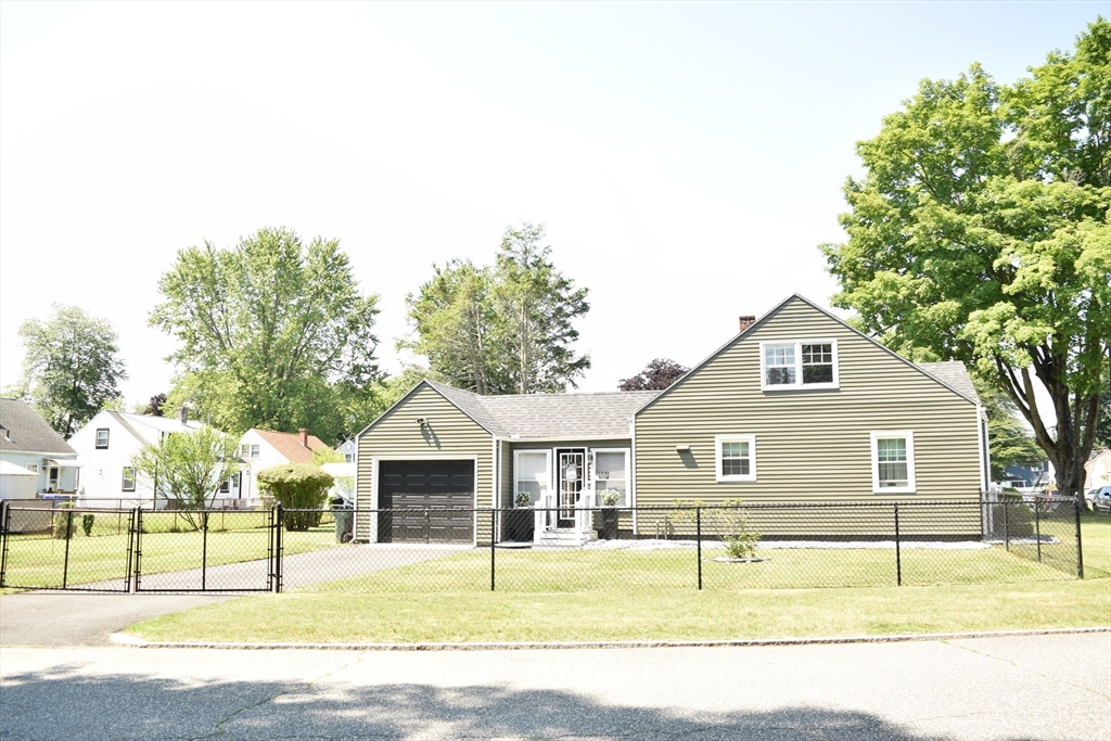 43 Barton St