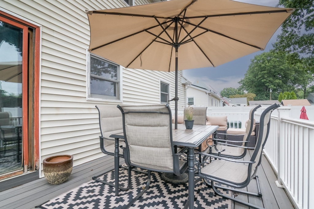 223 Mazarin St