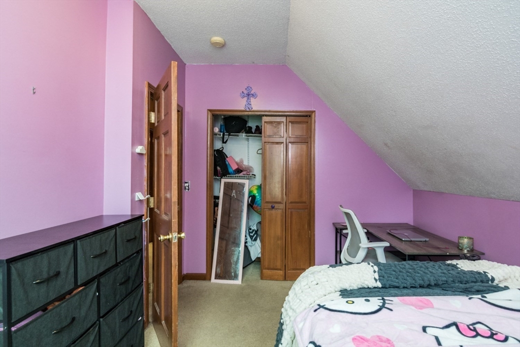 223 Mazarin St