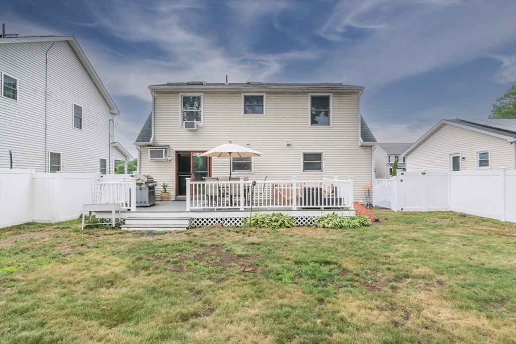 223 Mazarin St