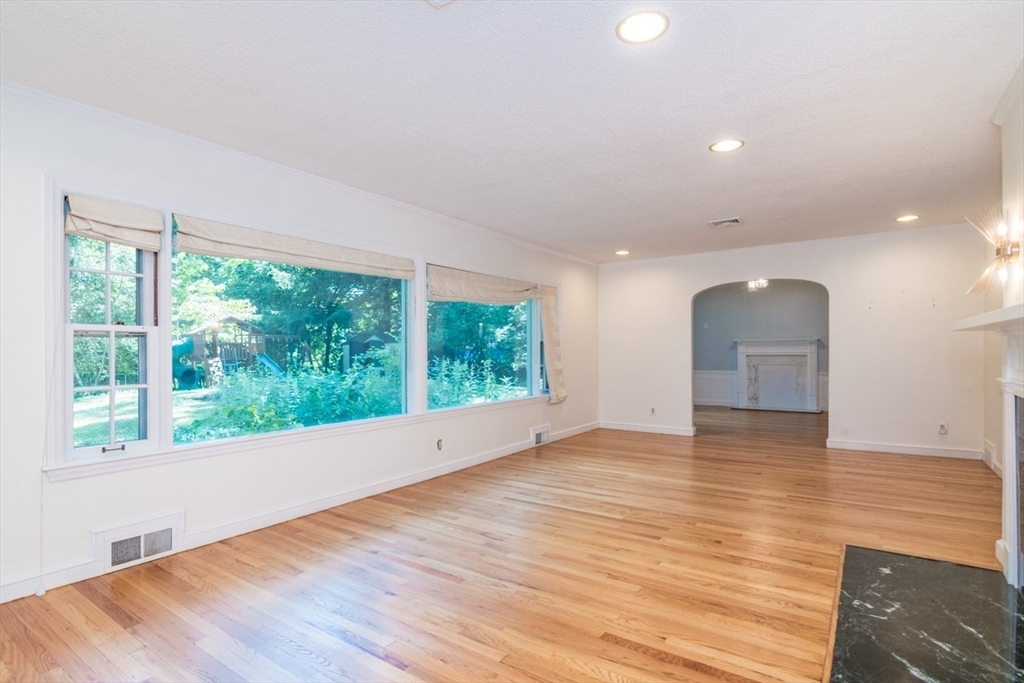97 Overlook Dr