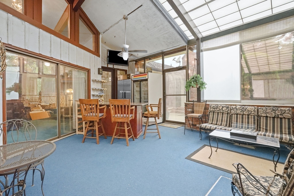 30 Dicsal Ln