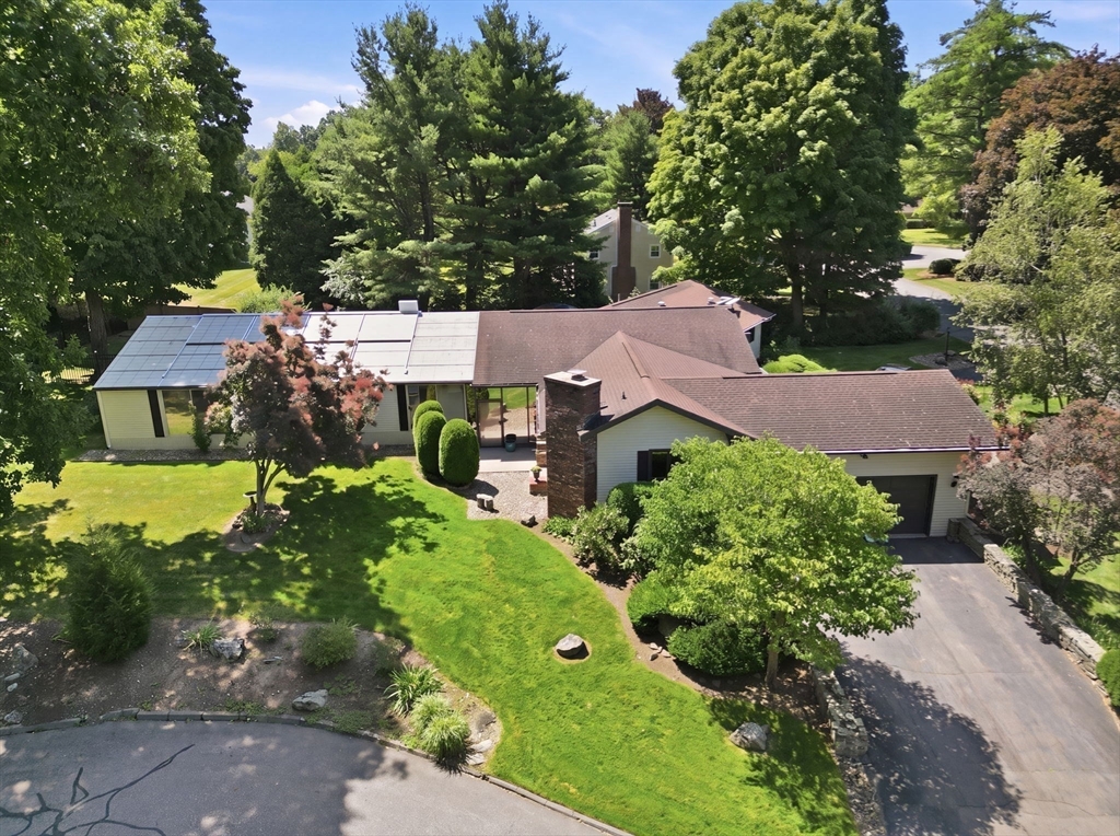 30 Dicsal Ln