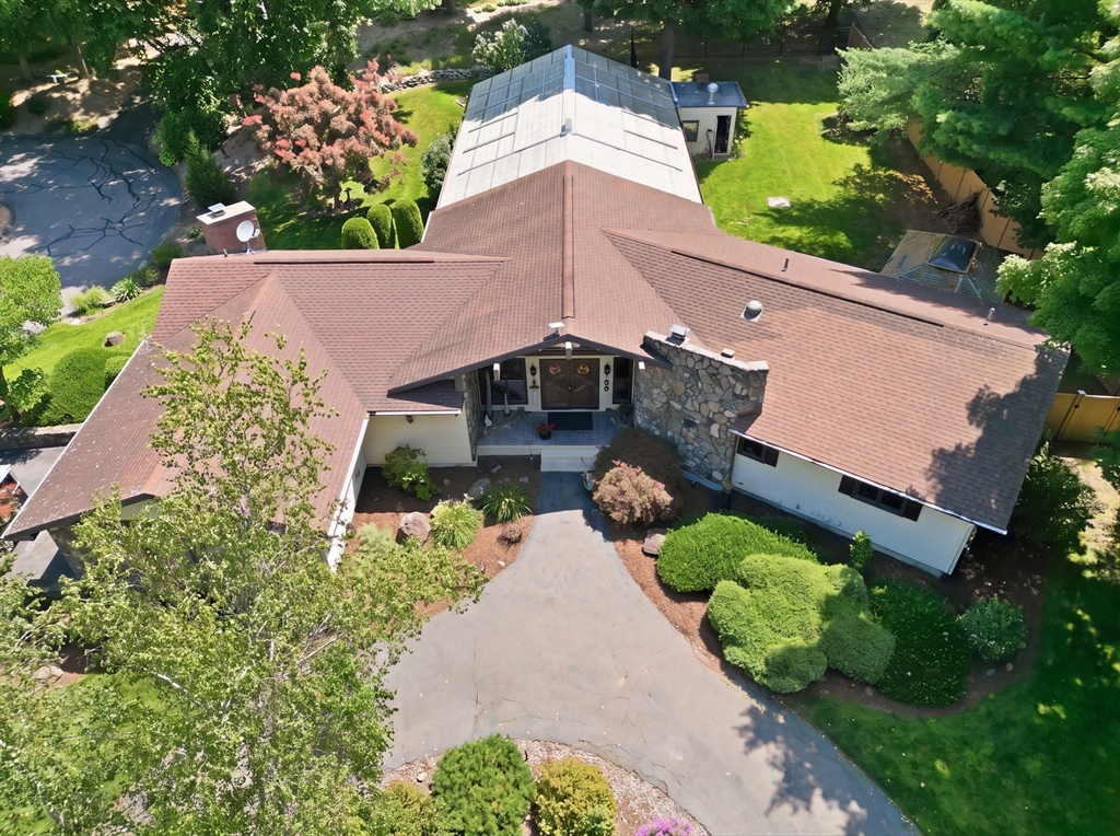 30 Dicsal Ln