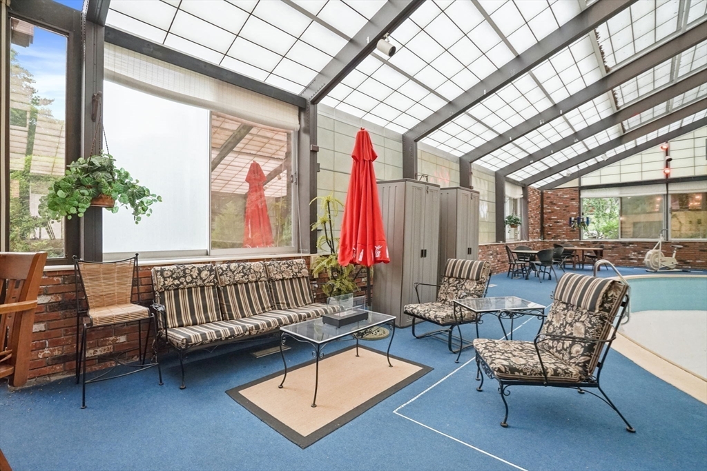 30 Dicsal Ln