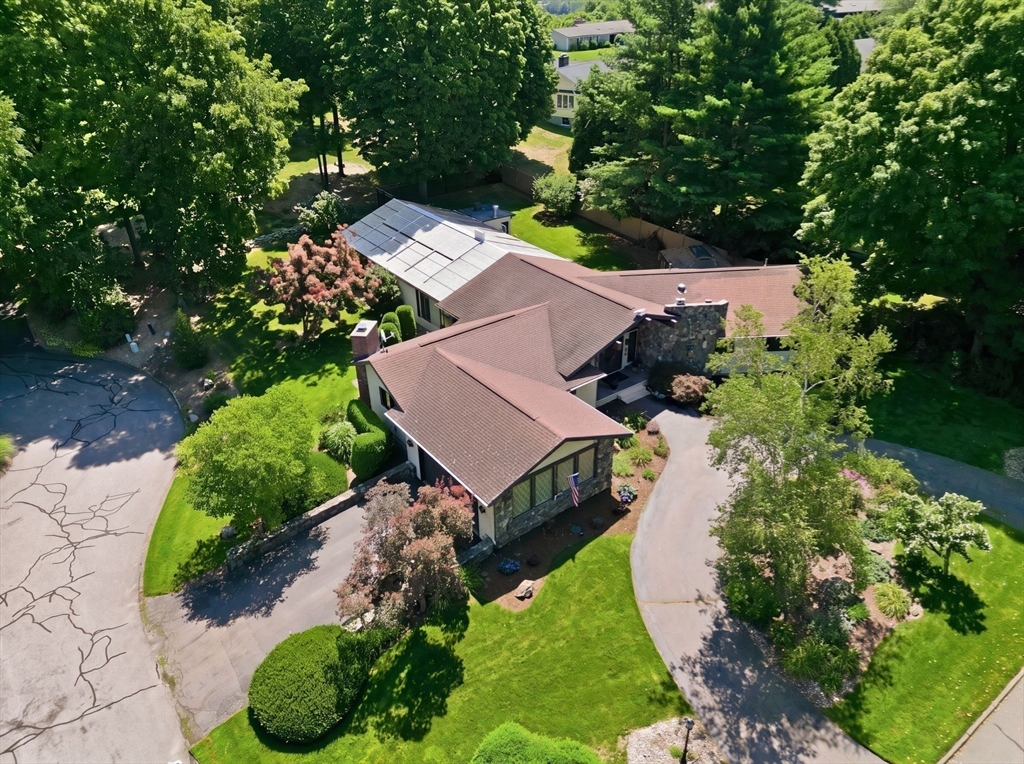 30 Dicsal Ln