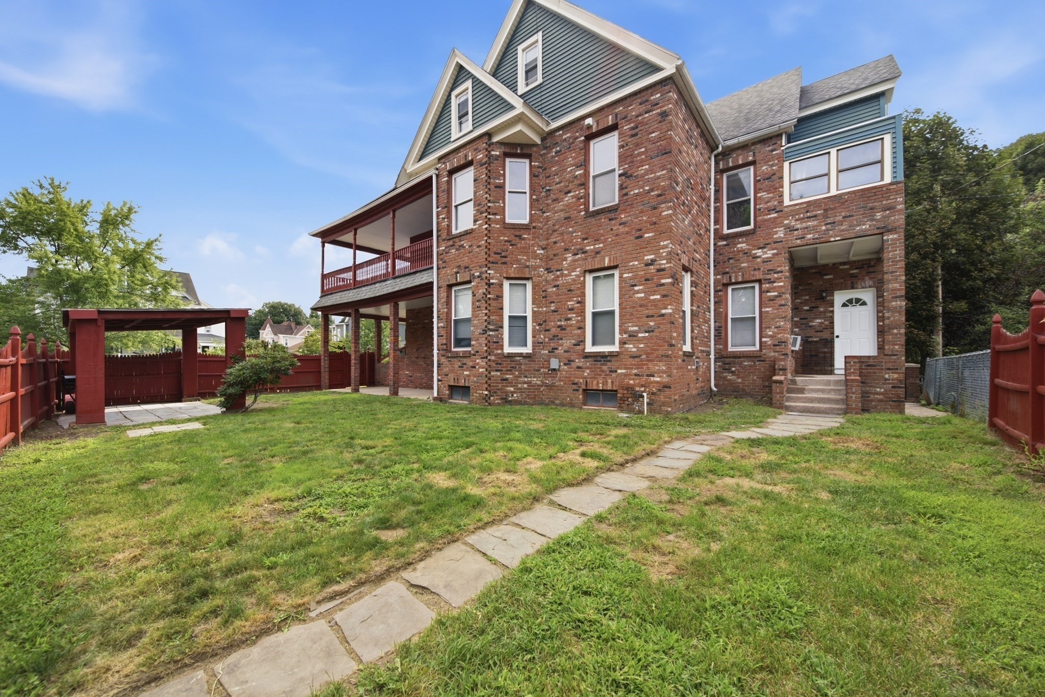 26 Washington Ave