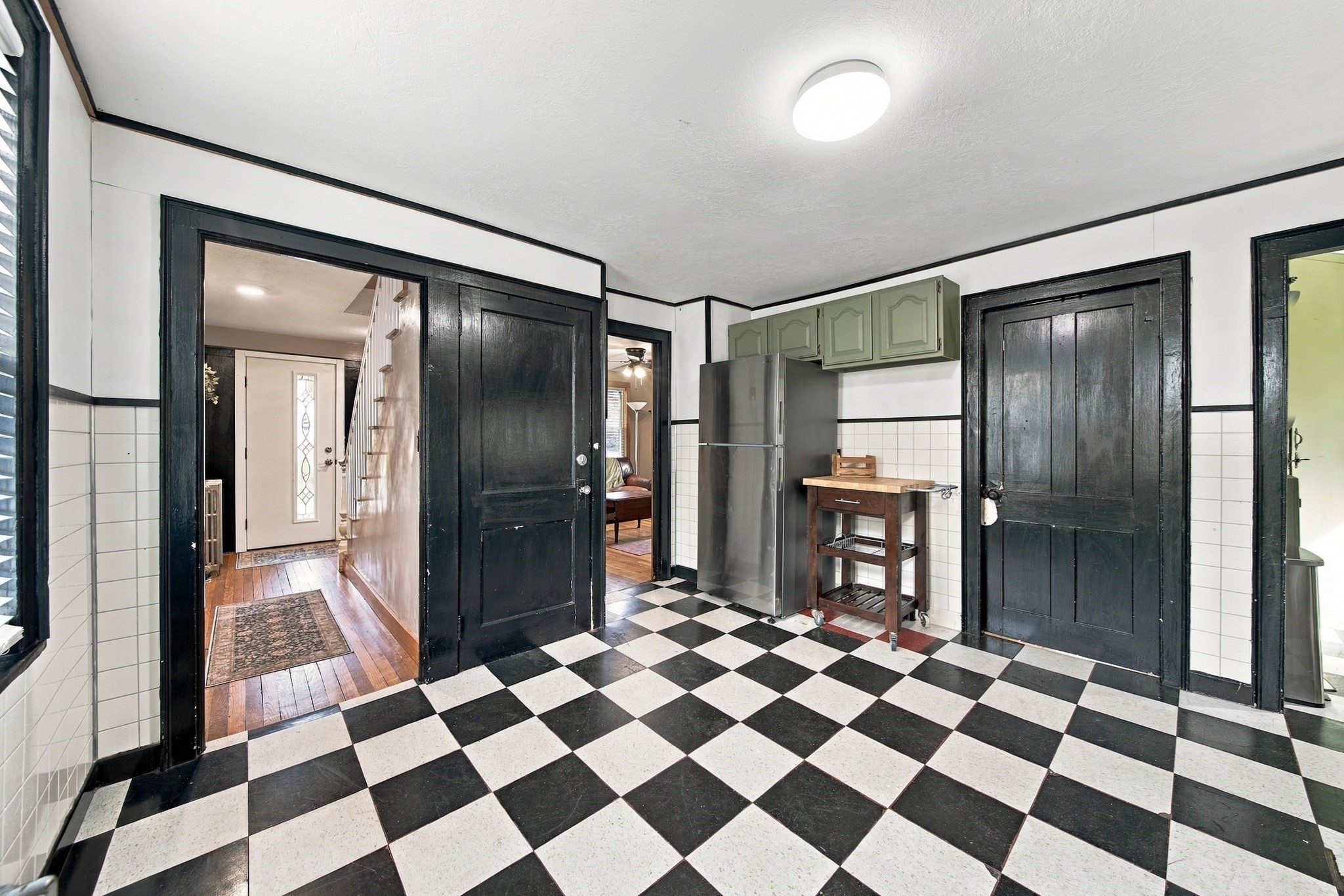 82 Ryan Rd
