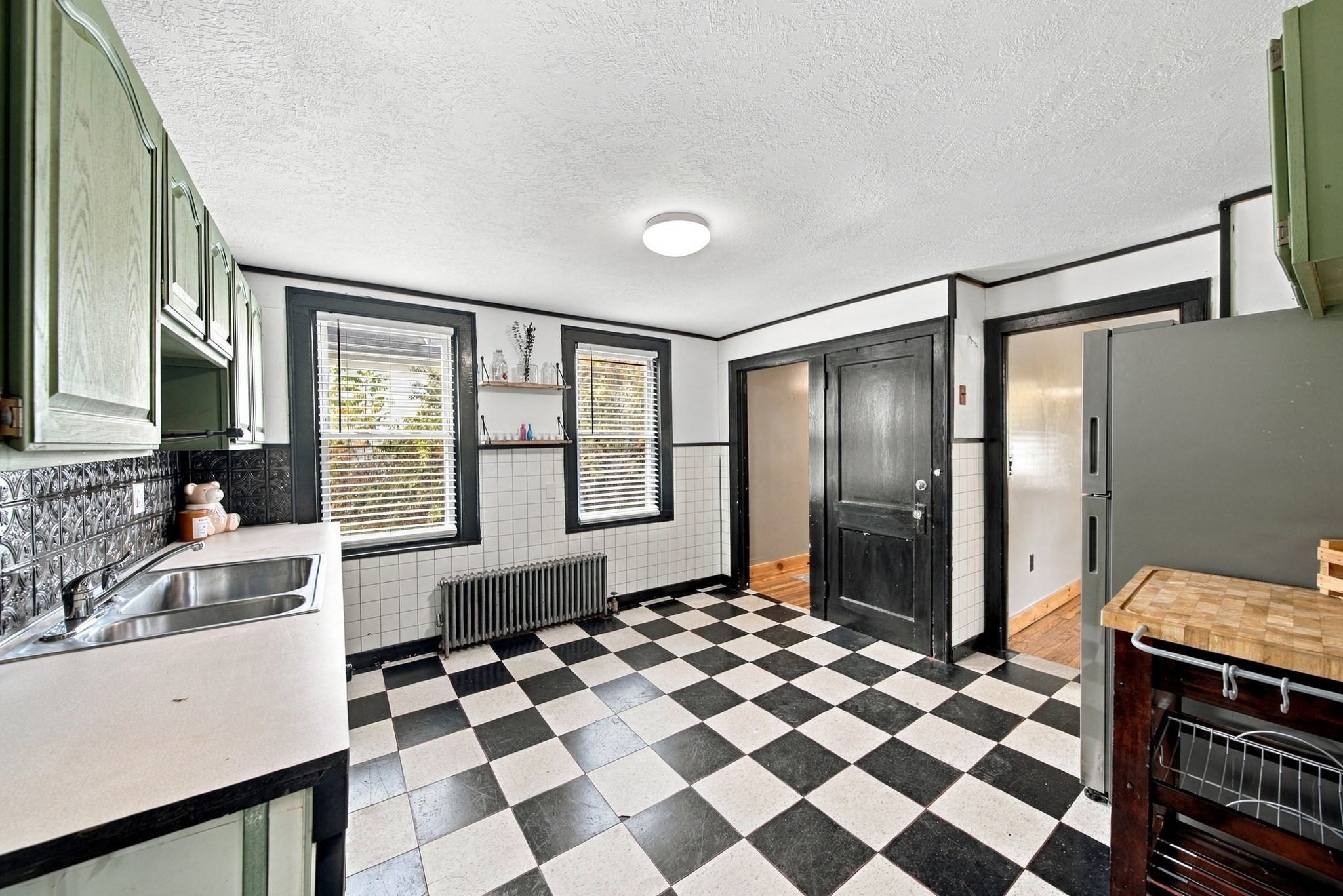 82 Ryan Rd