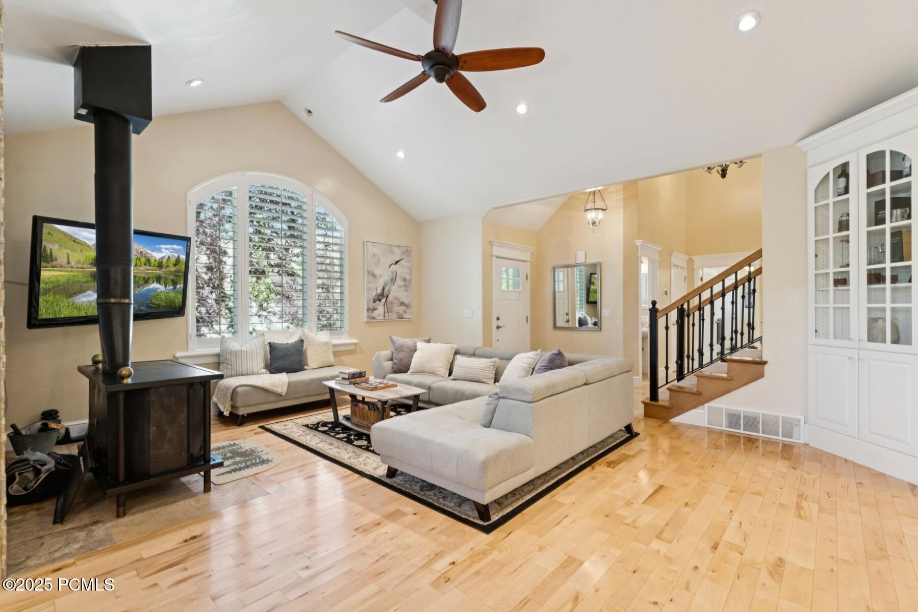 2503 W State Road 32