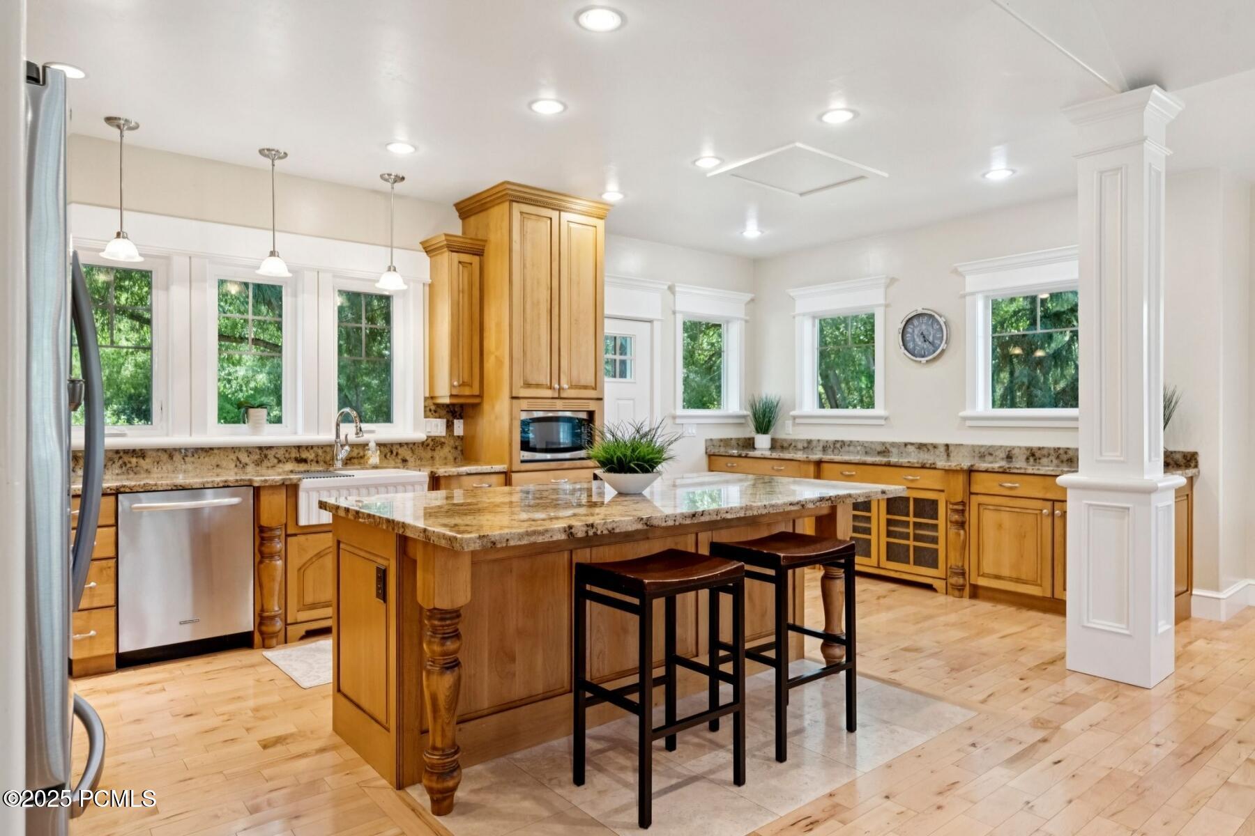 2503 W State Road 32