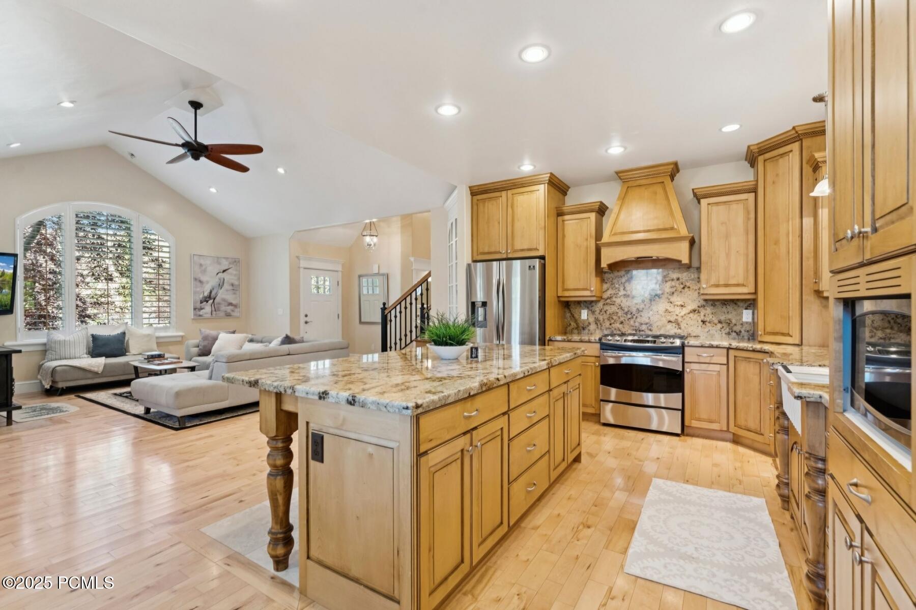 2503 W State Road 32