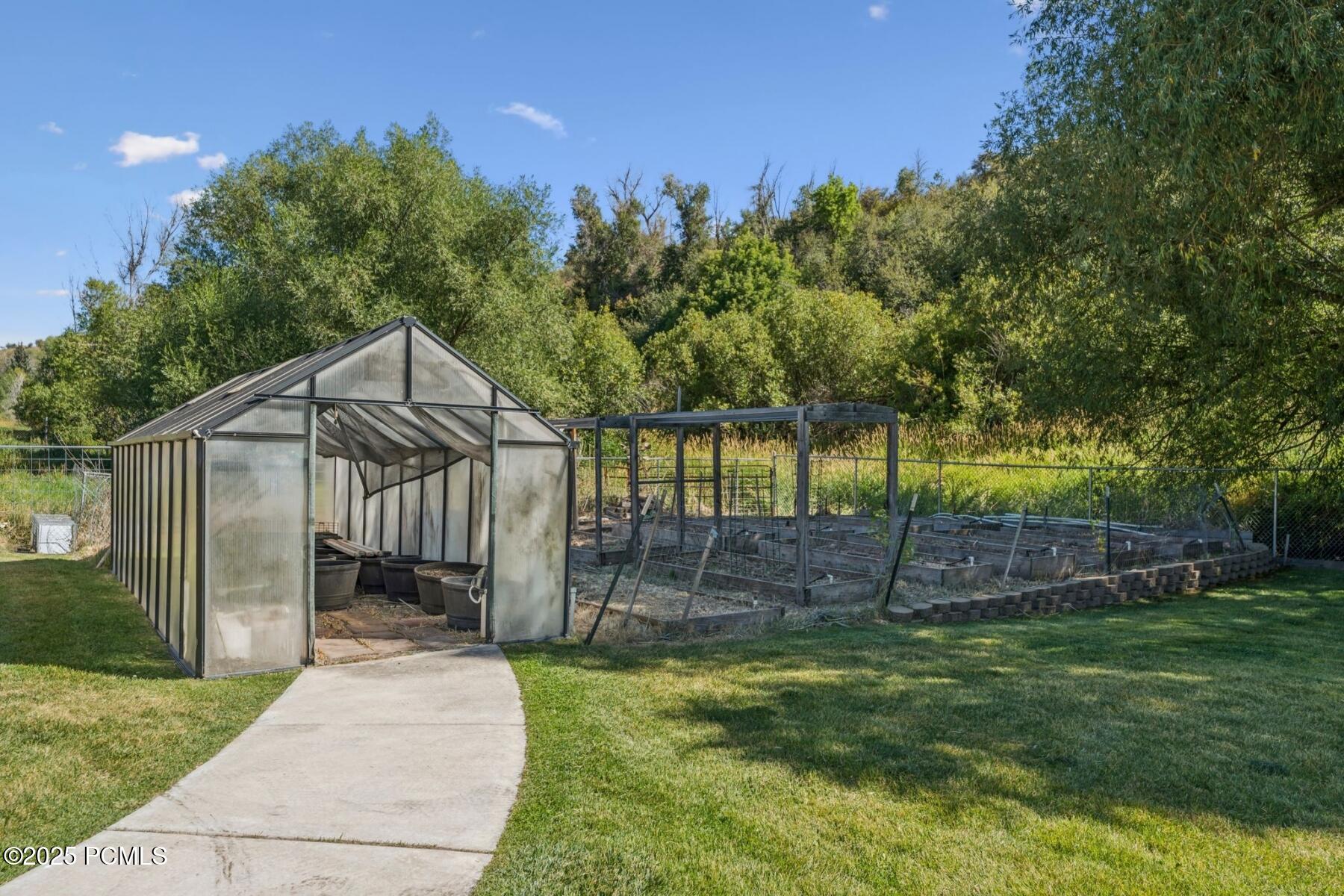 2503 W State Road 32