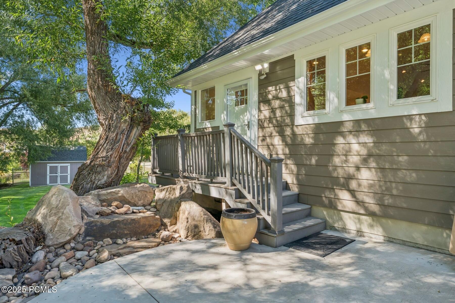 2503 W State Road 32