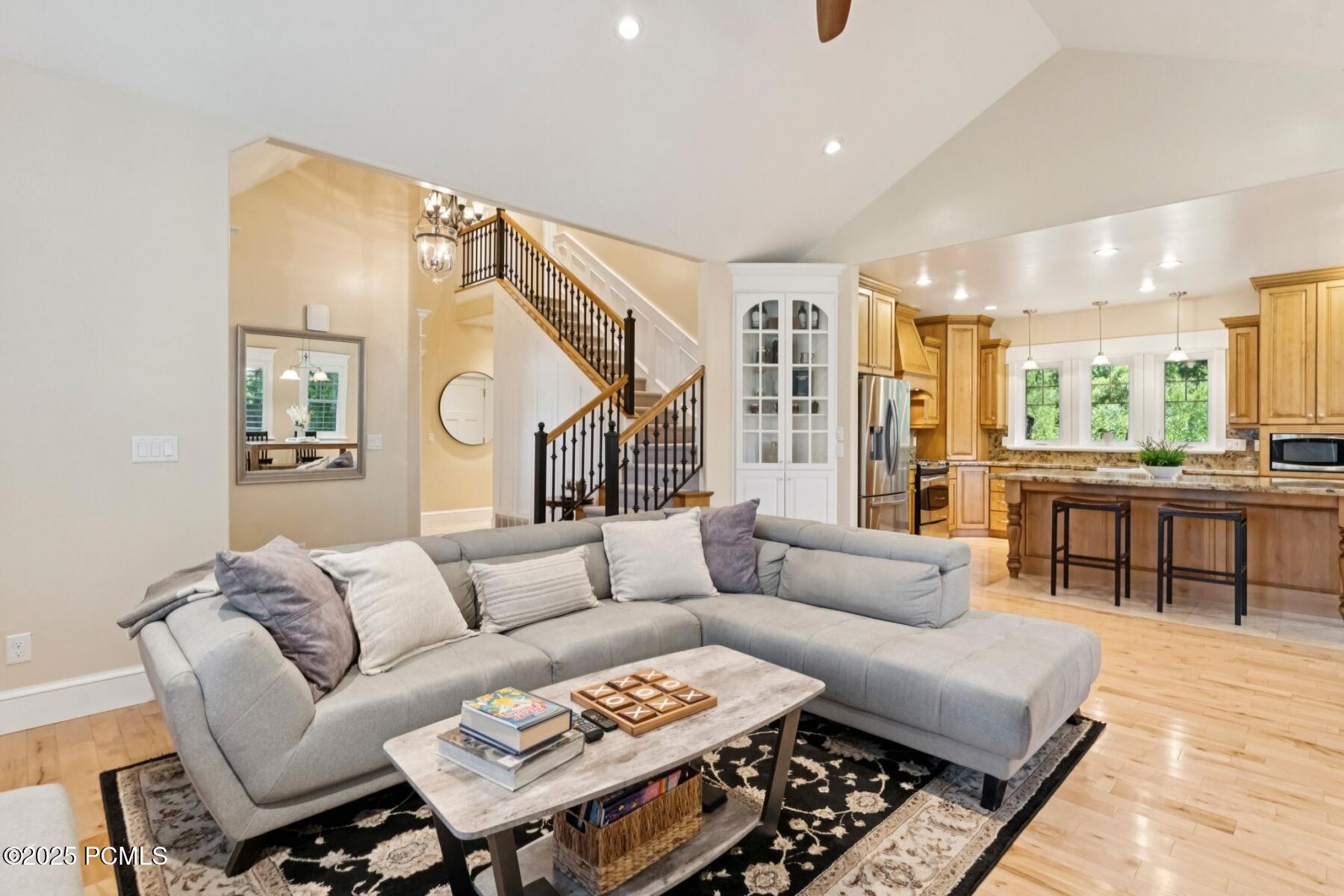 2503 W State Road 32