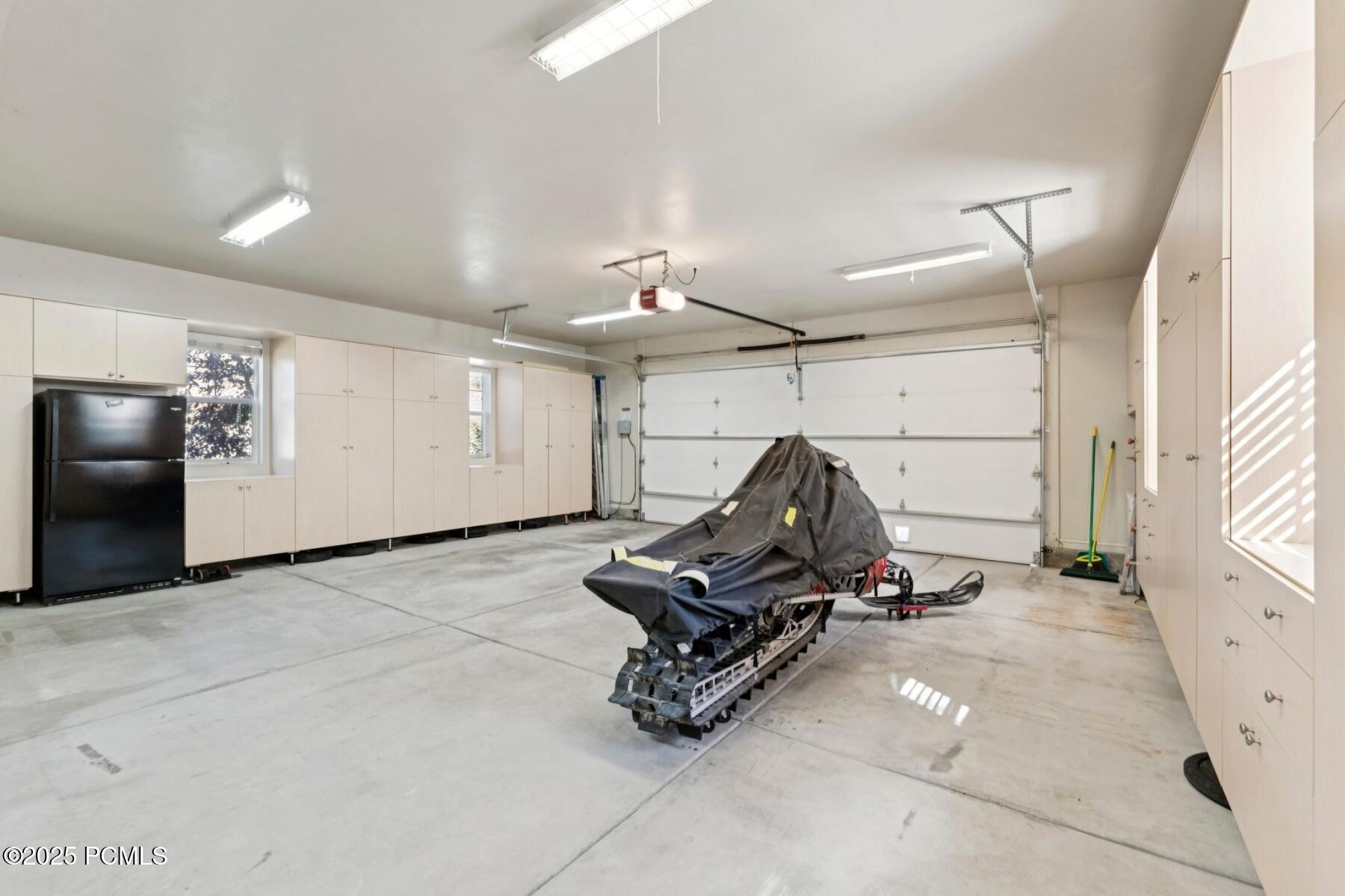 2503 W State Road 32