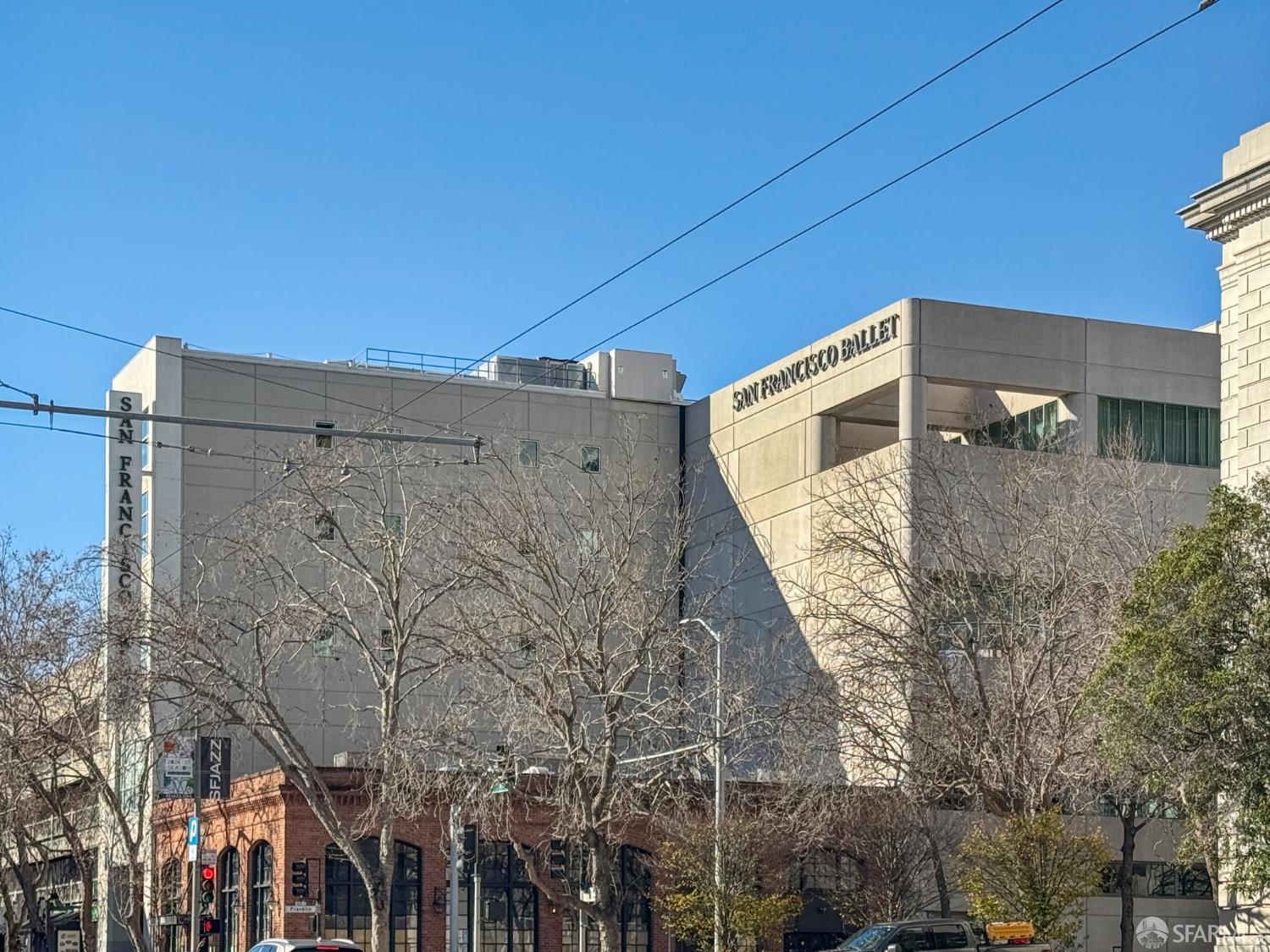 555 Fulton Street # 518