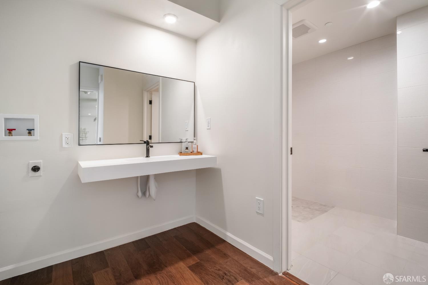 555 Fulton Street # 518