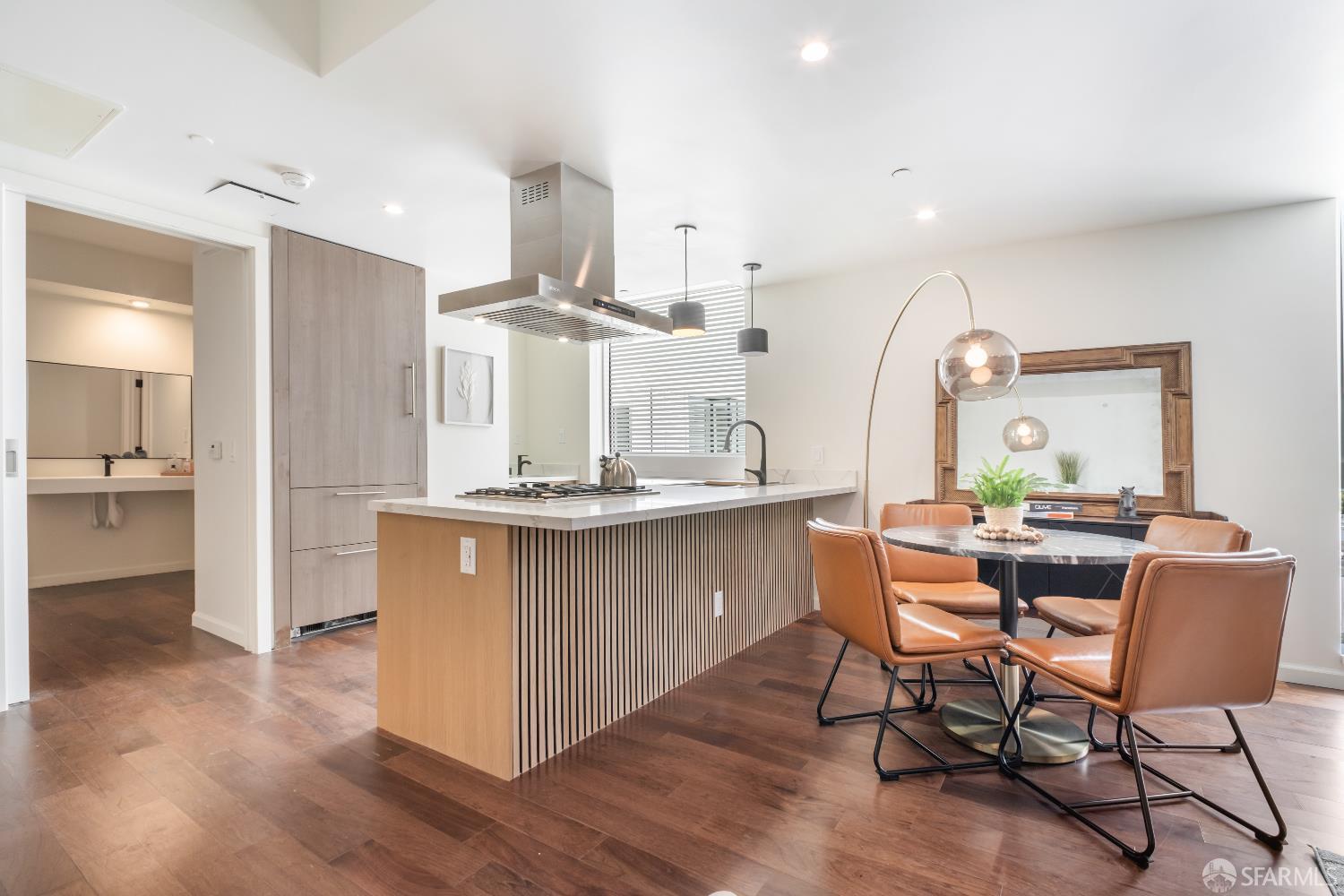 555 Fulton Street # 518