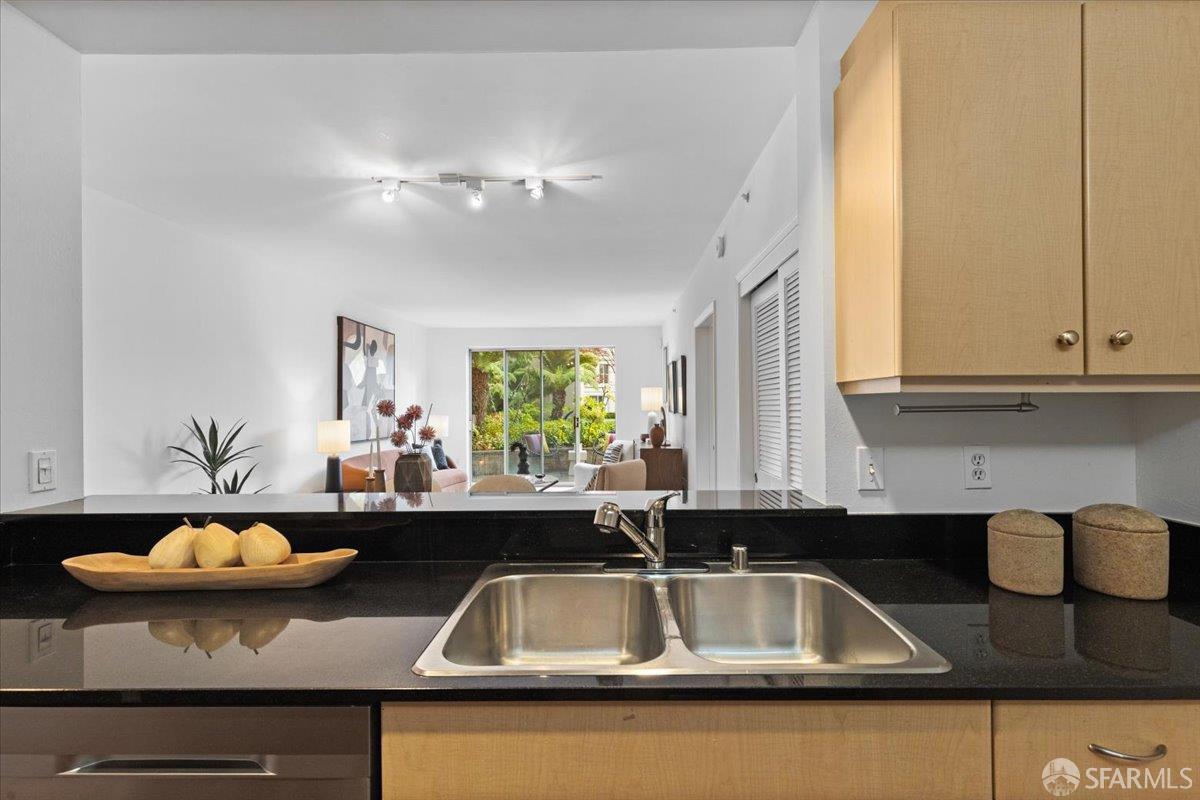 140 South Van Ness Avenue # 340, San Francisco Unit: 340