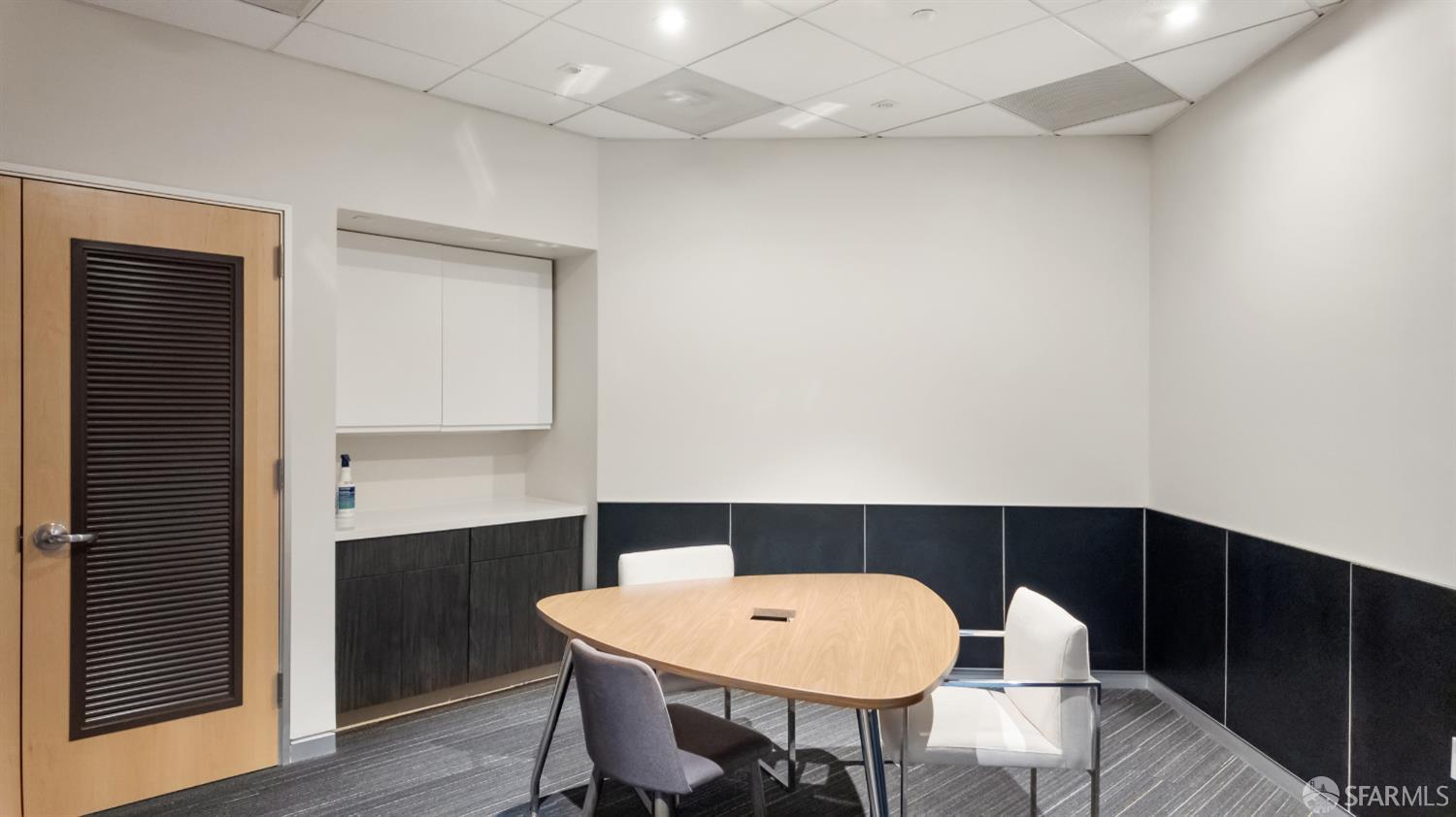 555 Fulton Street # 211