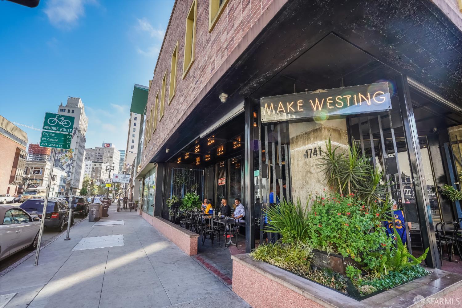 438 W Grand Ave Avenue # 414