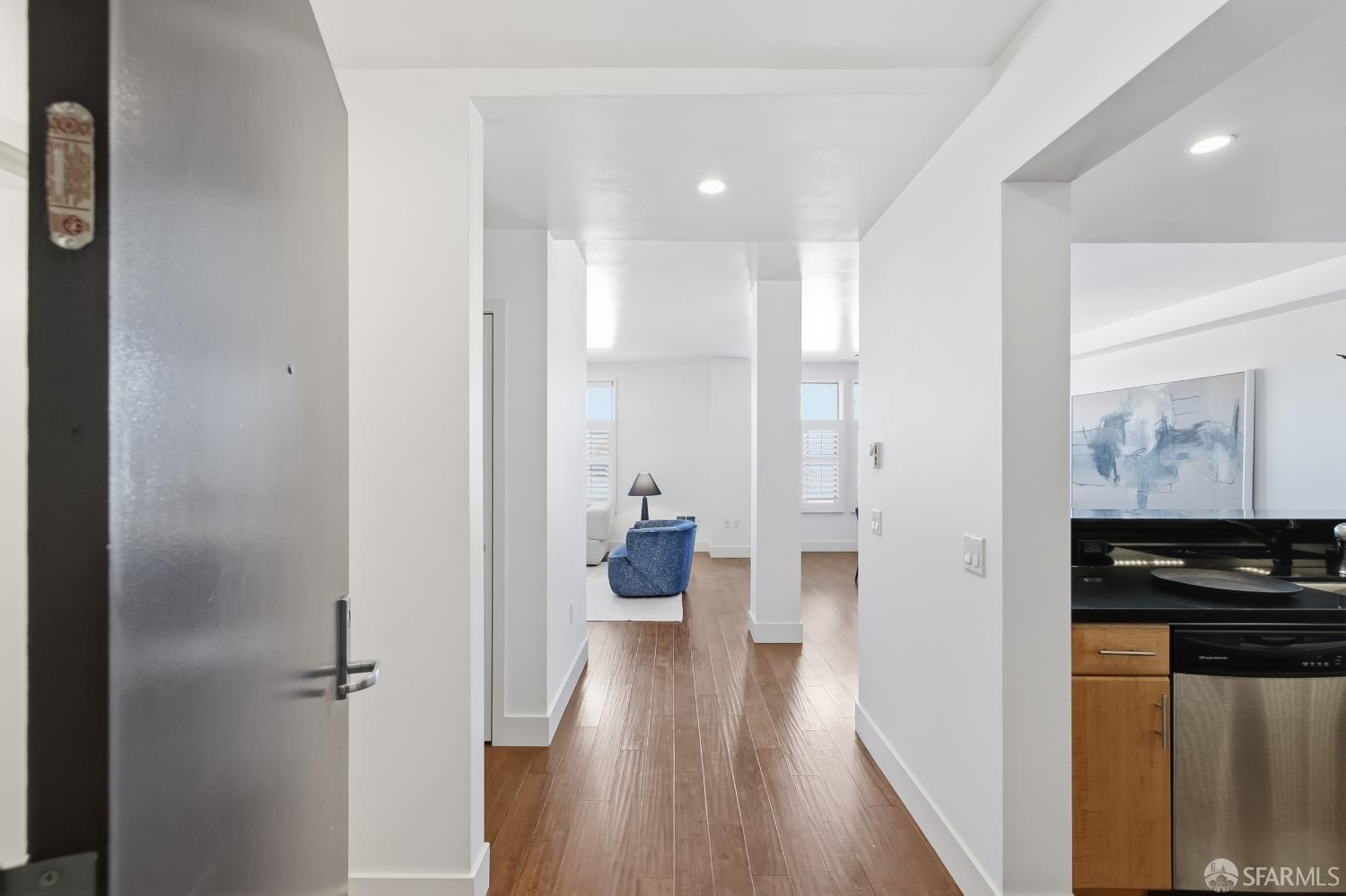 438 W Grand Ave Avenue # 414