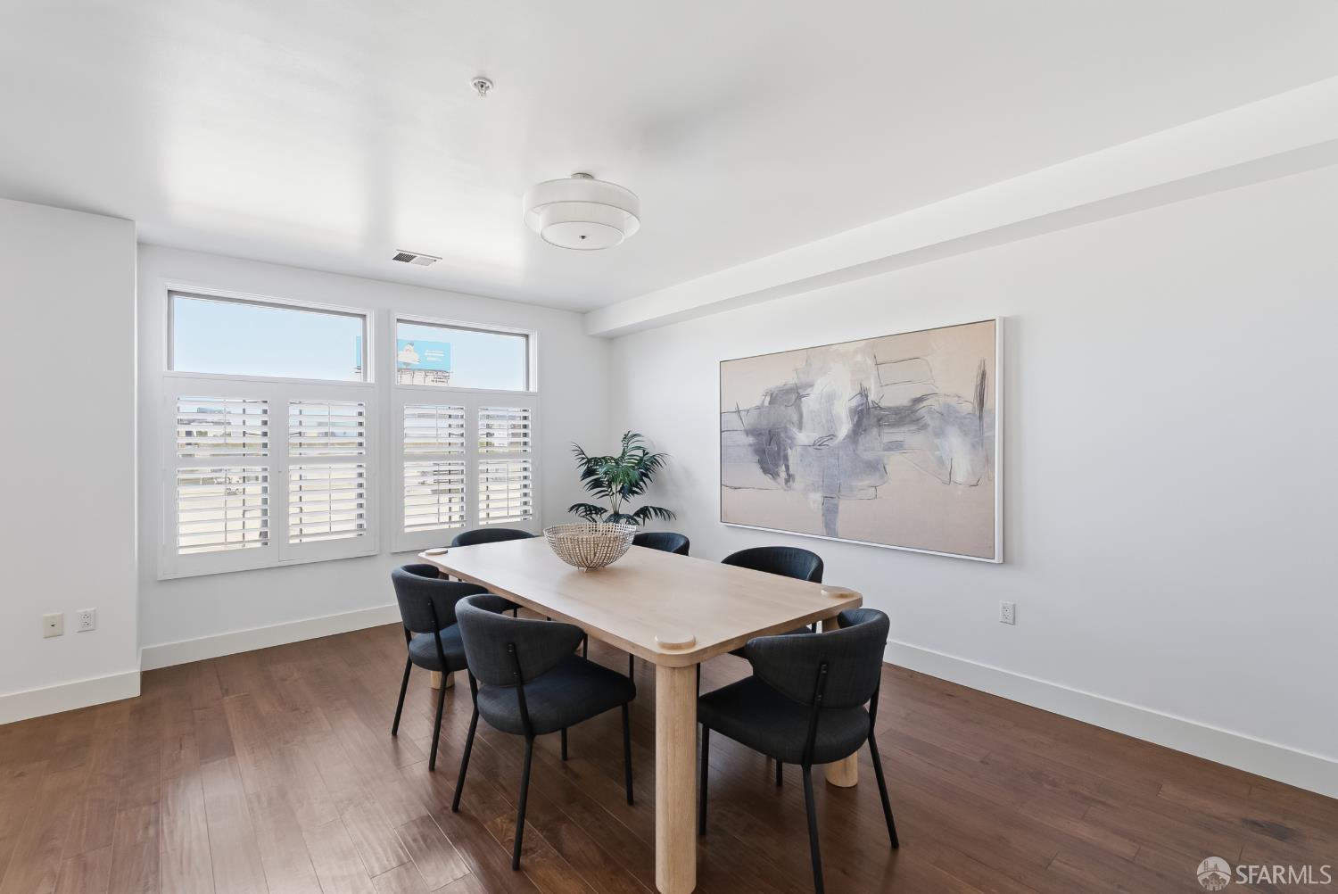 438 W Grand Ave Avenue # 414