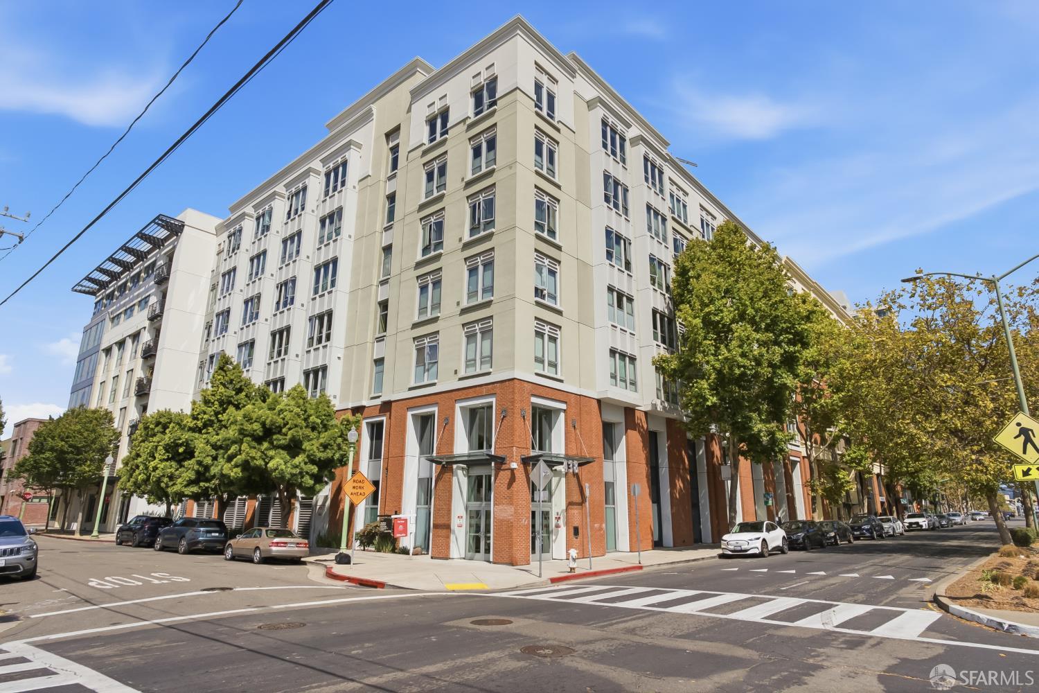 438 W Grand Ave Avenue # 414