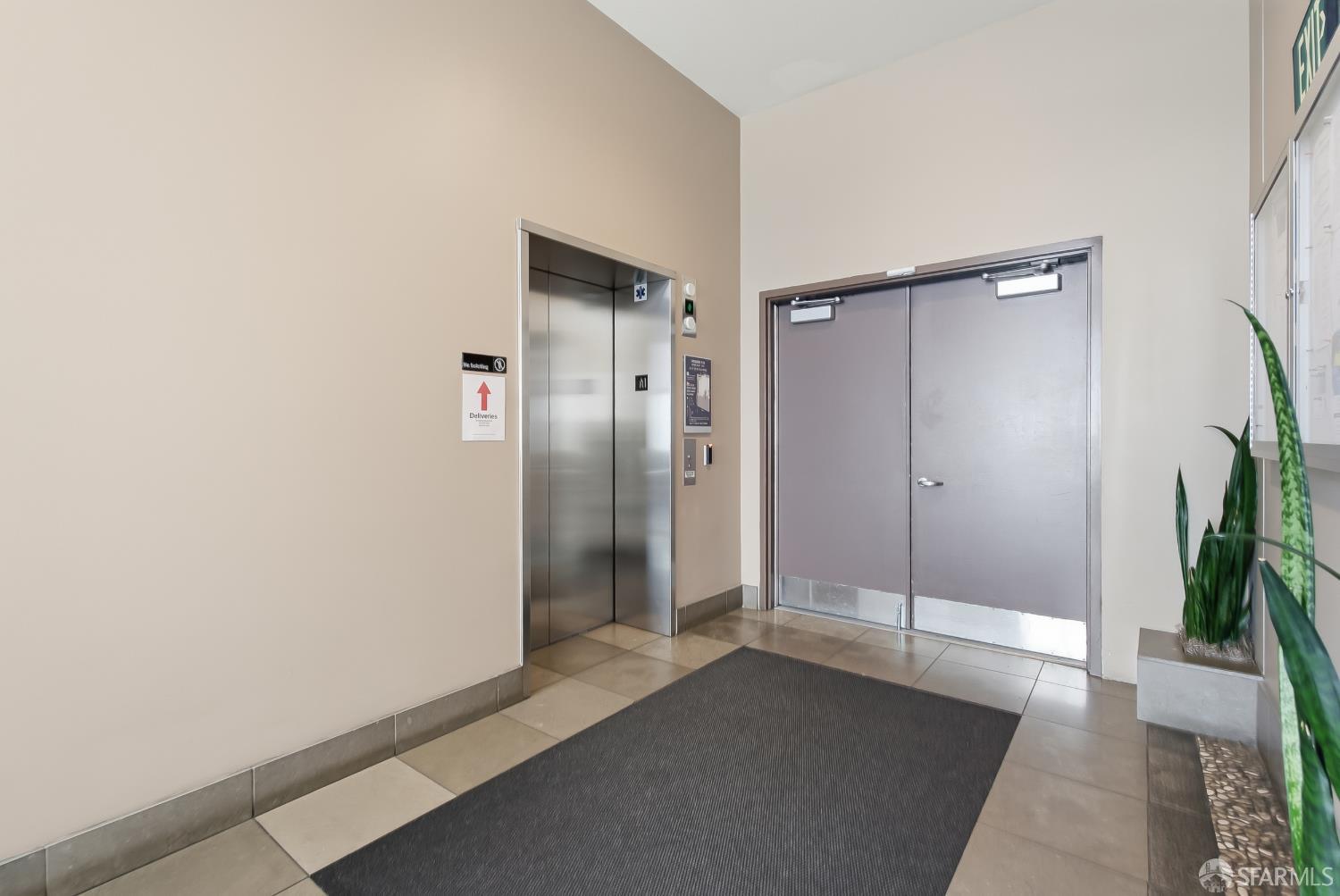 438 W Grand Ave Avenue # 414