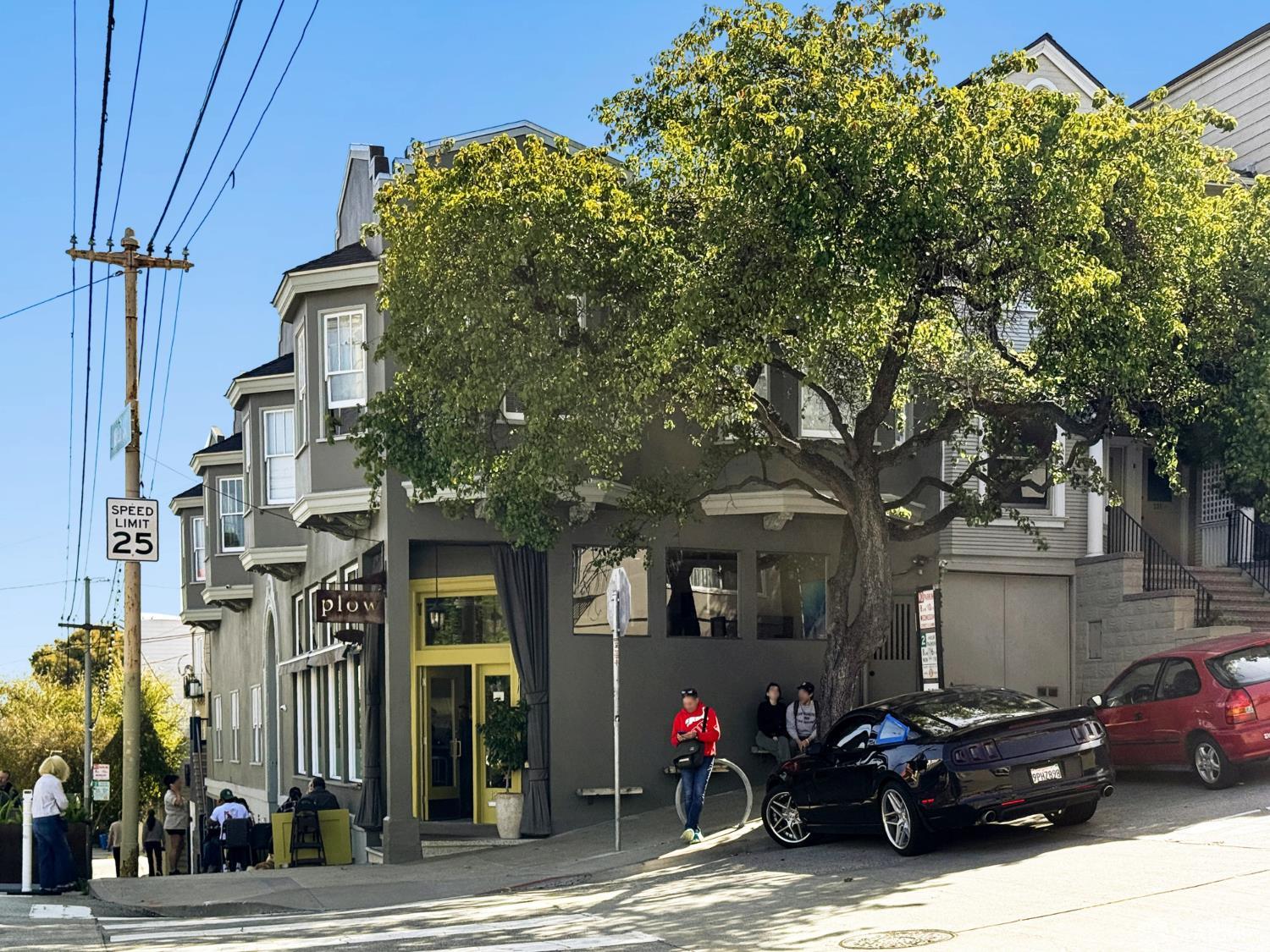 552 Vermont Street