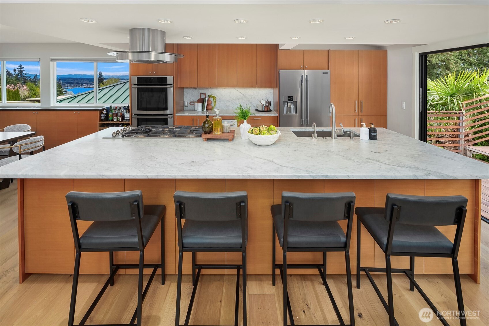 3515 NE 156th Street