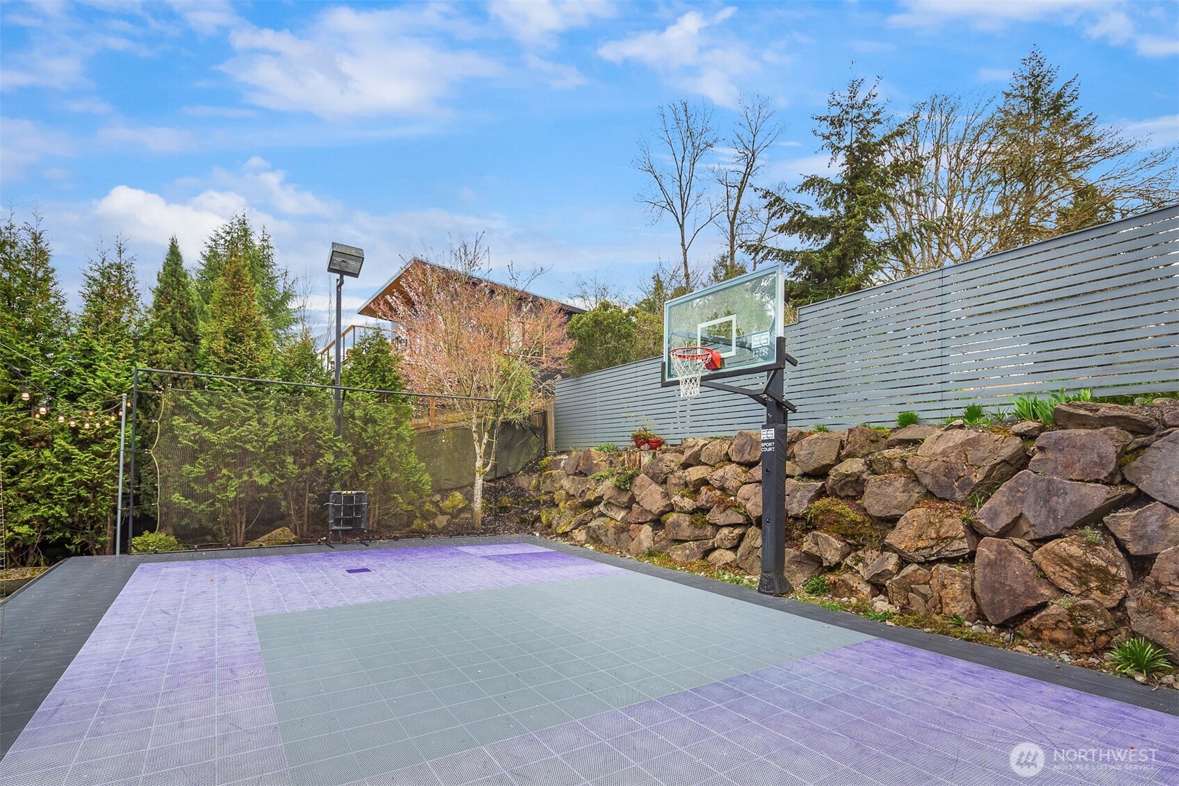 3515 NE 156th Street
