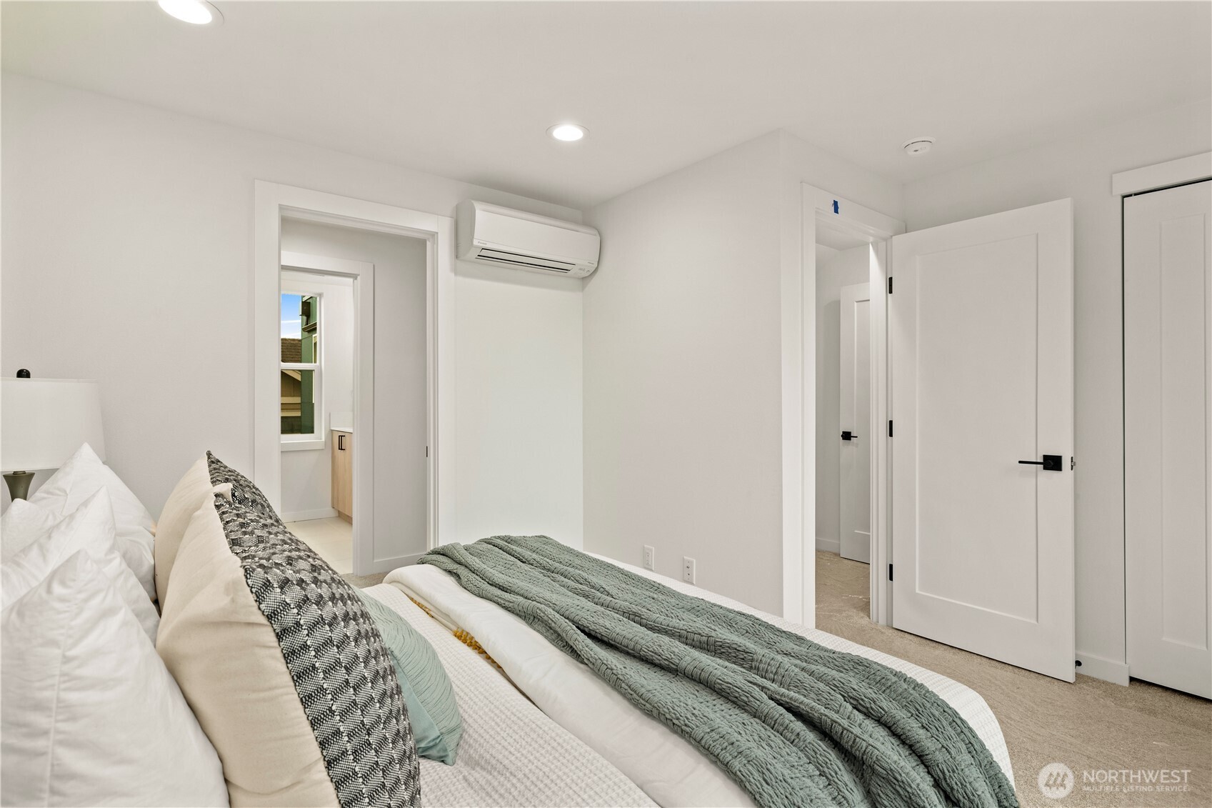 1529 N 39th Street