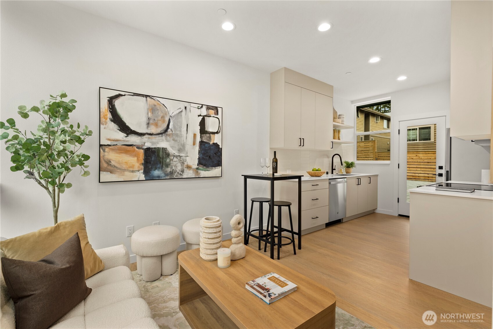 1529 N 39th Street