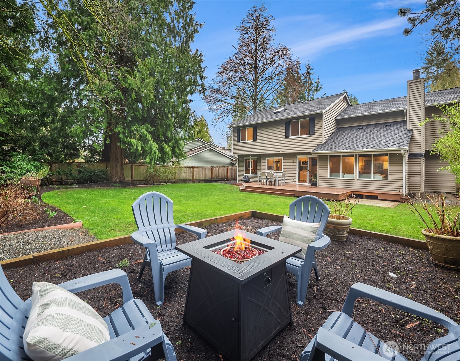 2633 234th Avenue NE