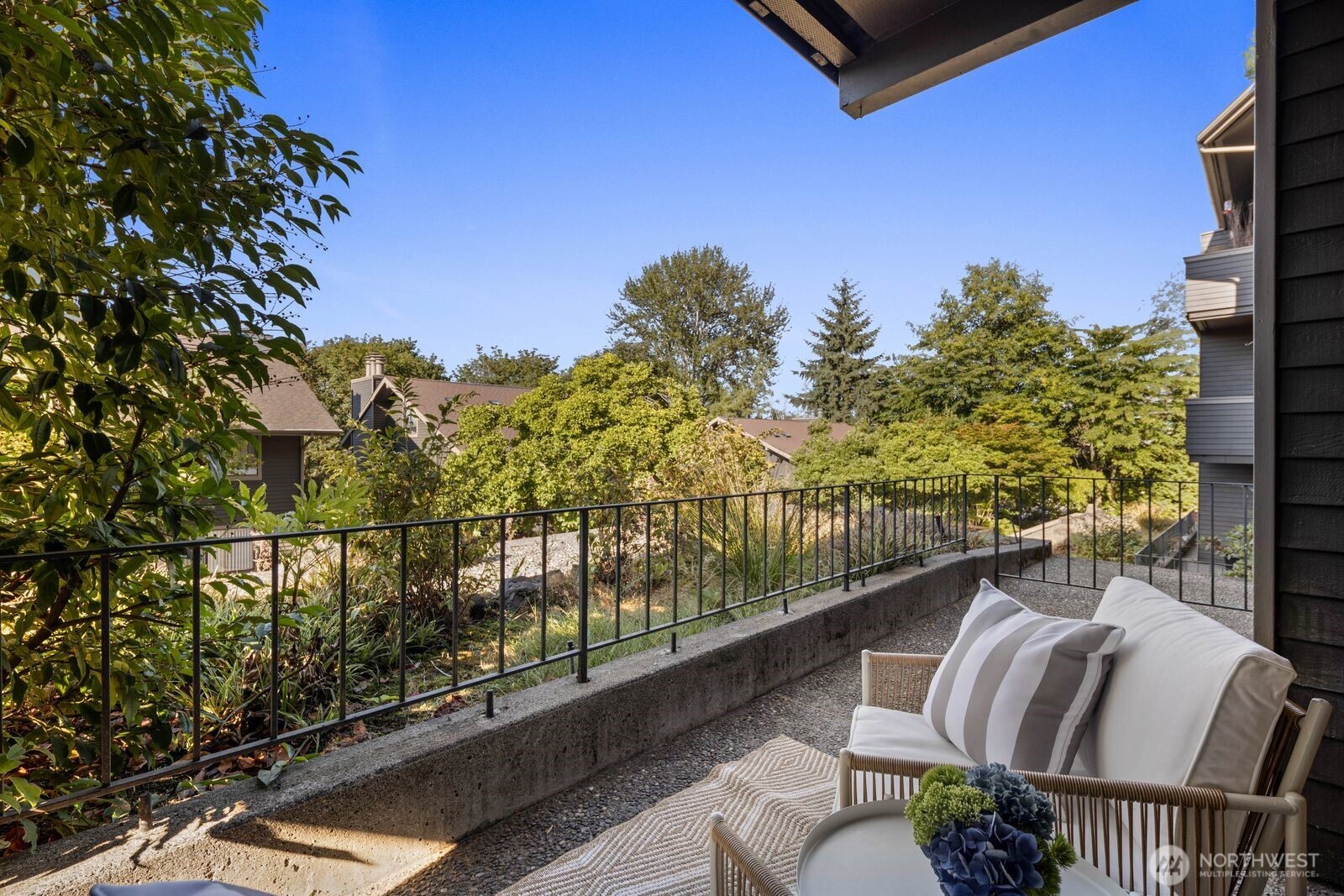2616 4th Avenue N Unit: 402