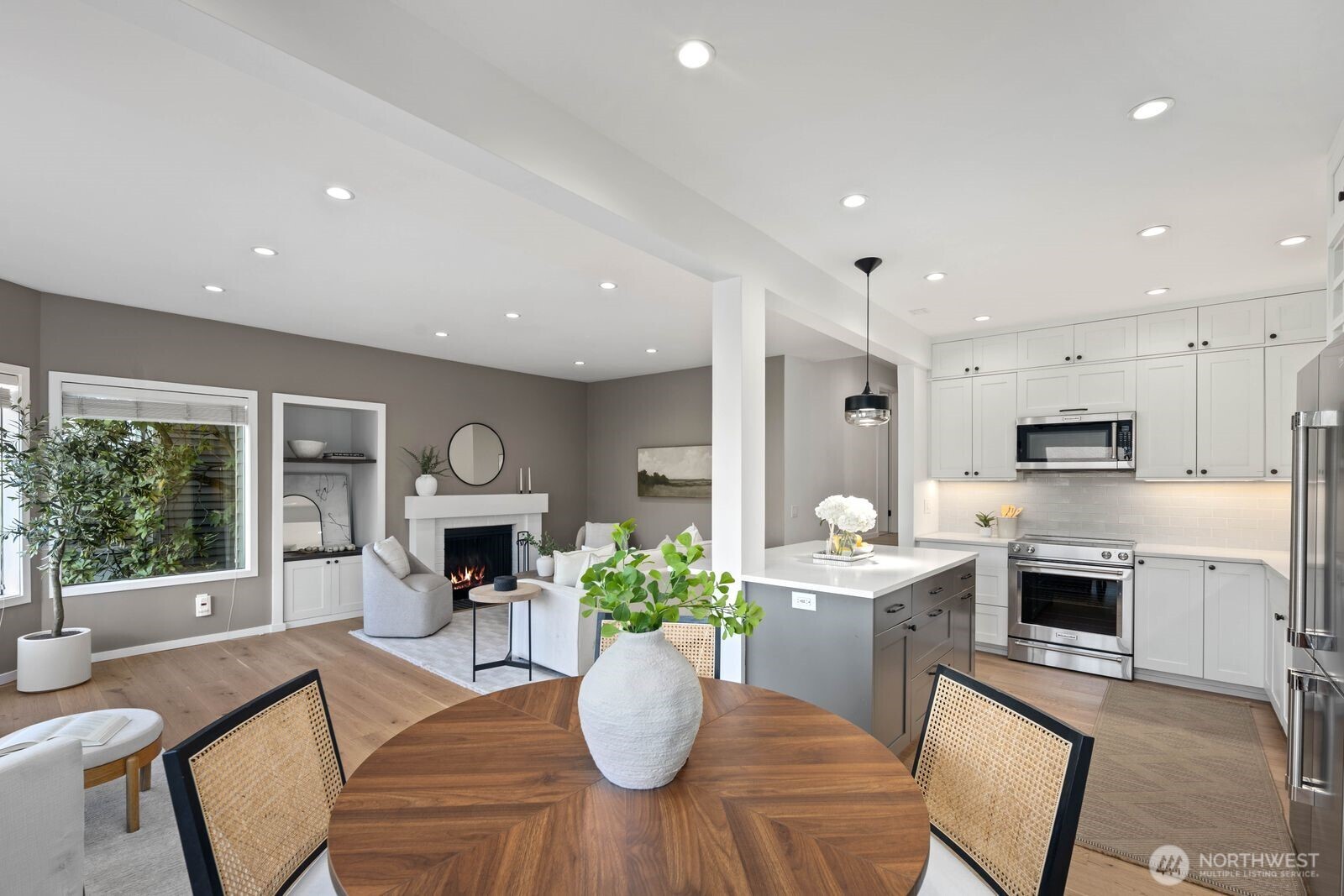 2616 4th Avenue N Unit: 402