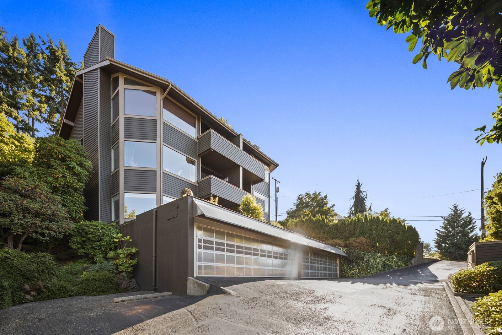 2616 4th Avenue N Unit: 402