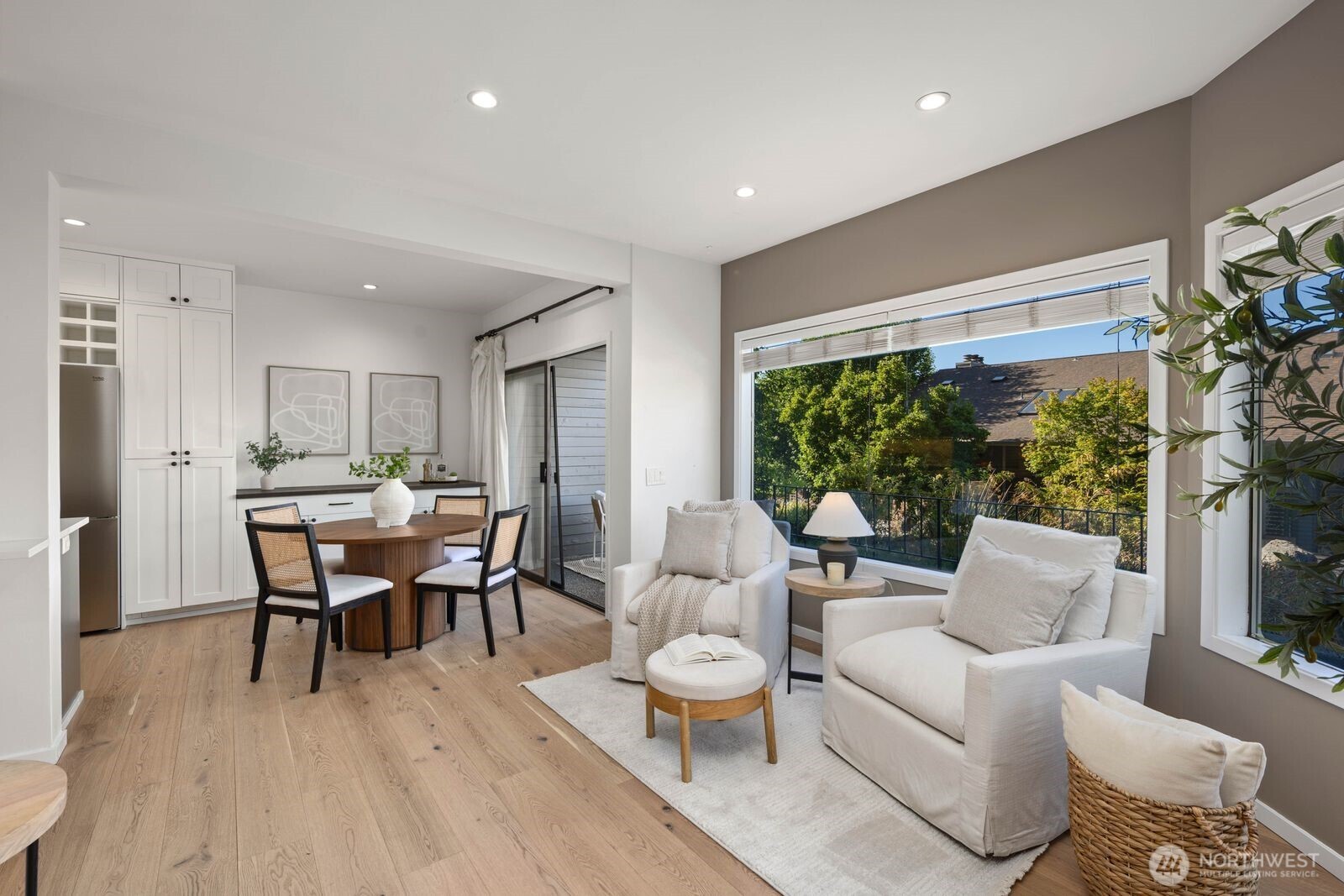 2616 4th Avenue N Unit: 402