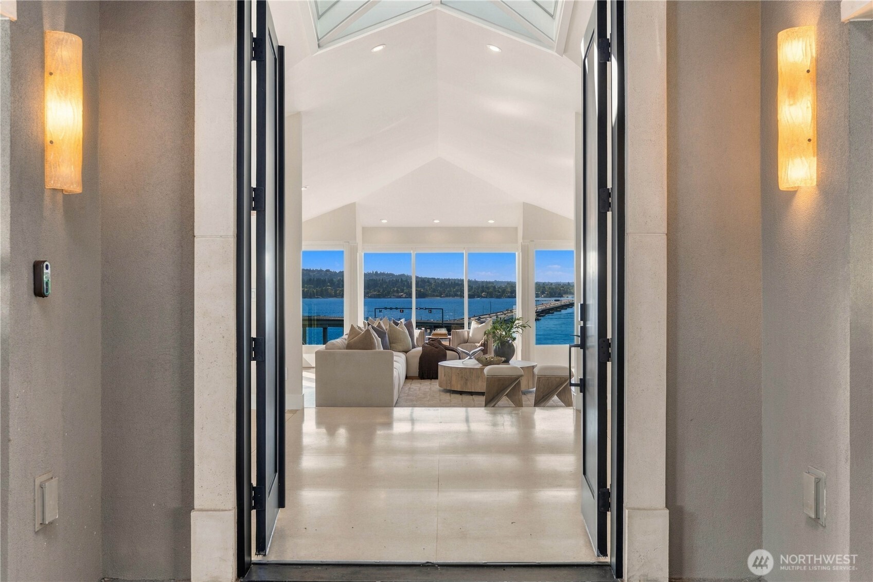 3223 Evergreen Point Road