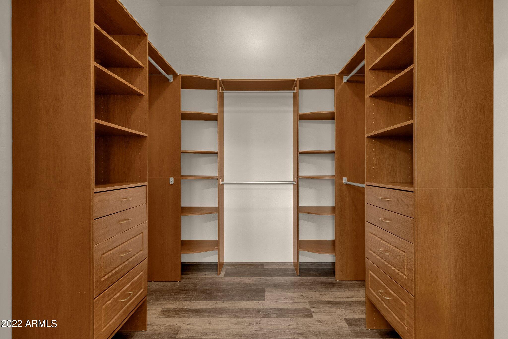 3300 W JENNY LIN Road