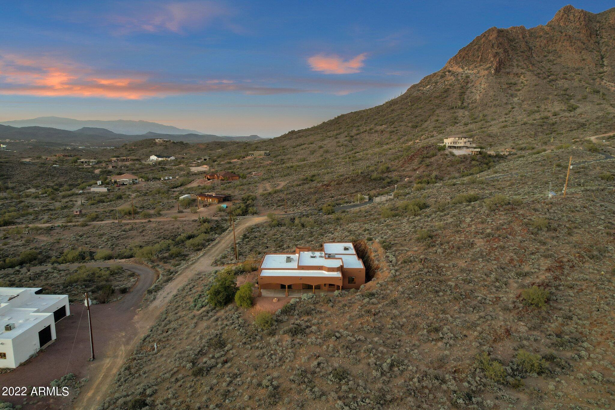 3300 W JENNY LIN Road