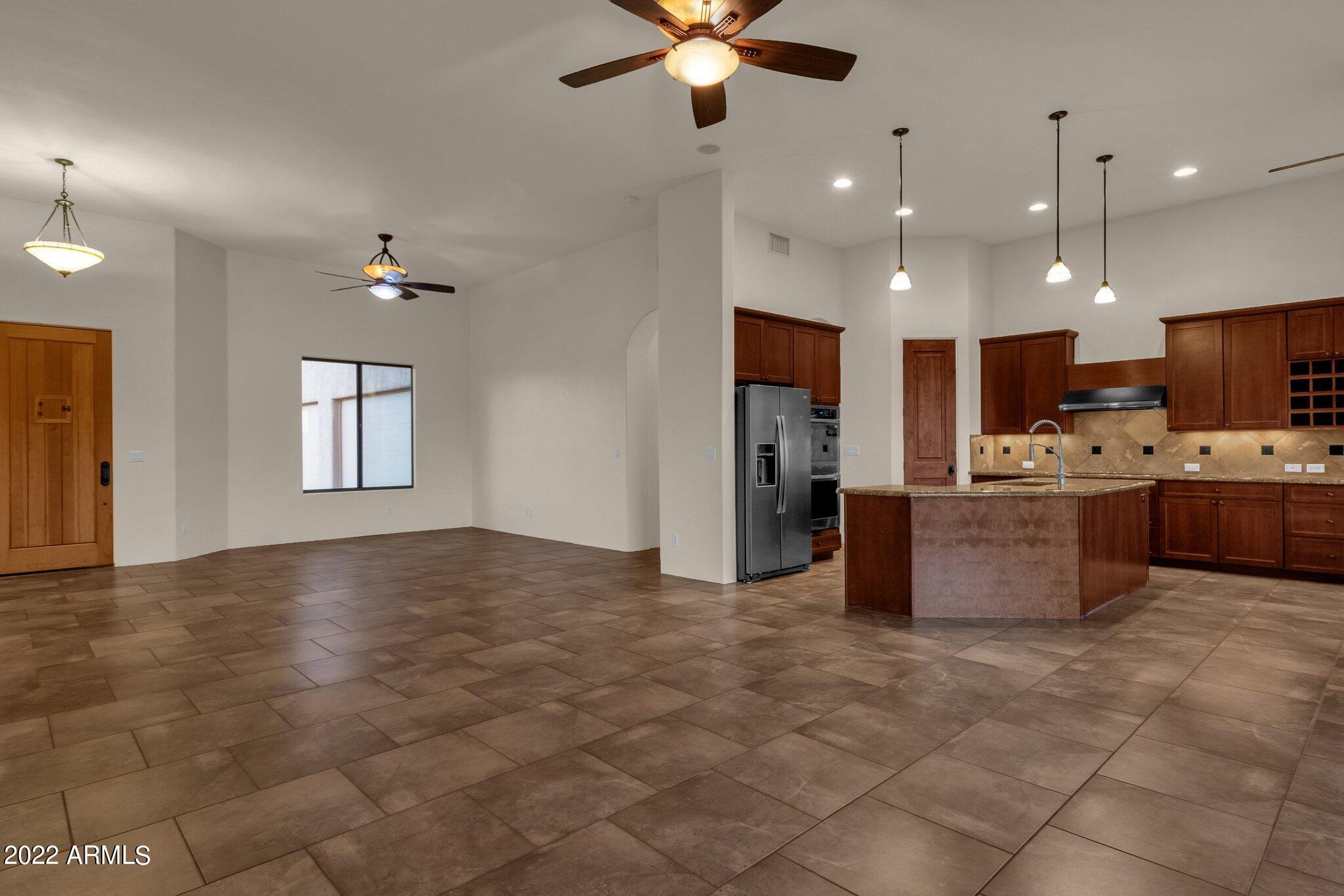 3300 W JENNY LIN Road