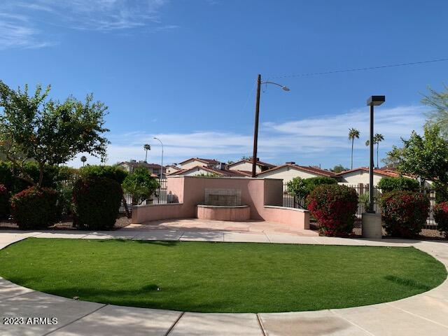 8969 N 8TH Drive